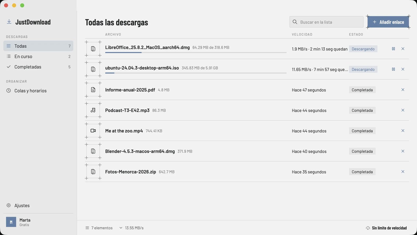 Finestra de JustDownload al Mac amb la llista de descàrregues