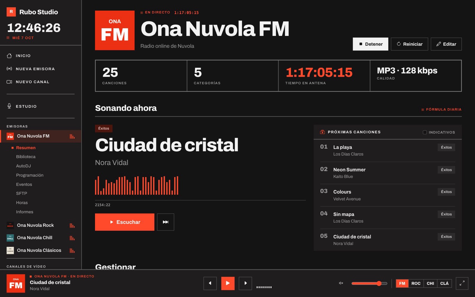 El mismo panel en modo oscuro